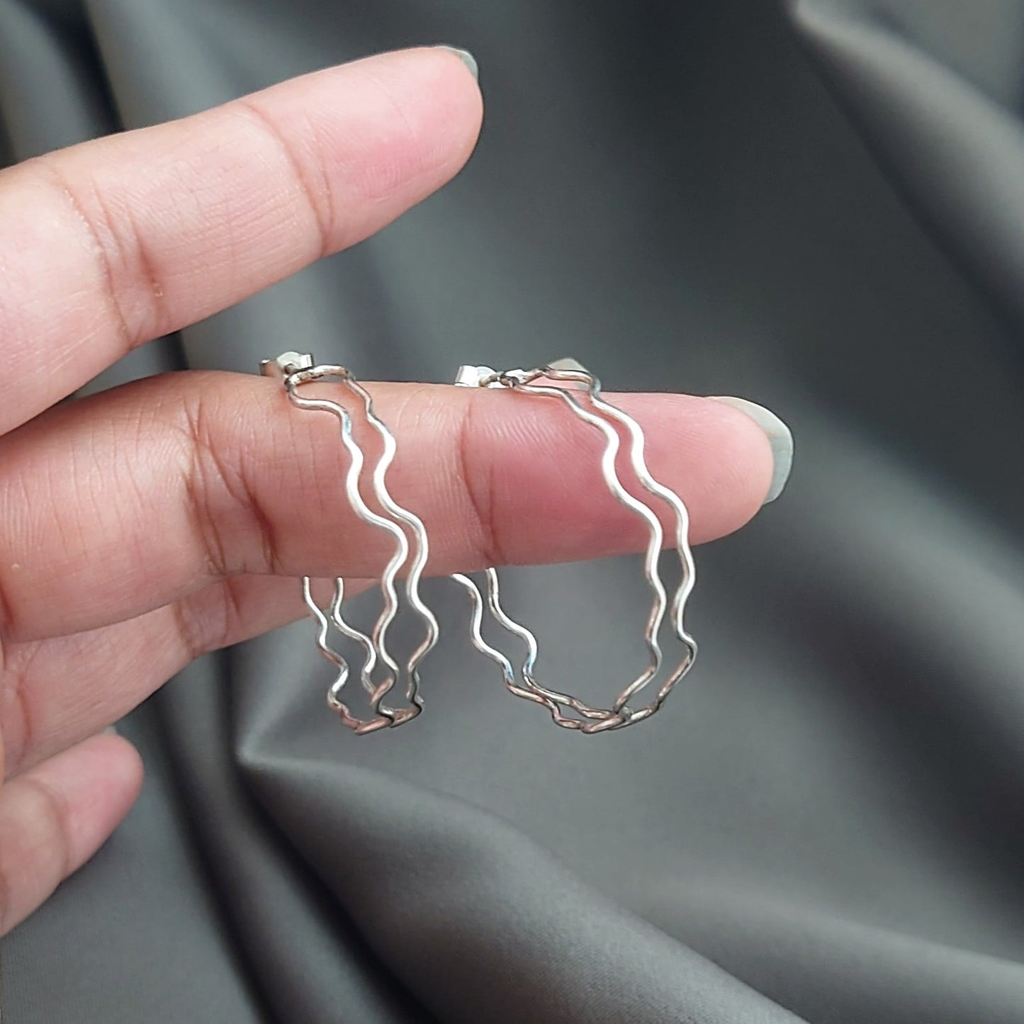 WAVE HOOPS SILVER